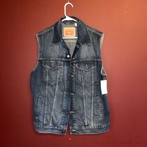 Levi’s Jean vest